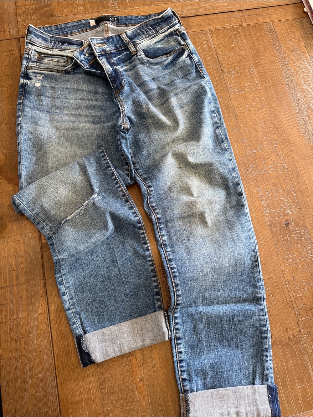Kut from the Kloth Light Blue Washed Boyfriend Jeans